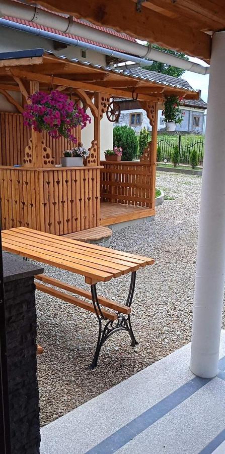 Amico Apartment Gron Bagian luar foto