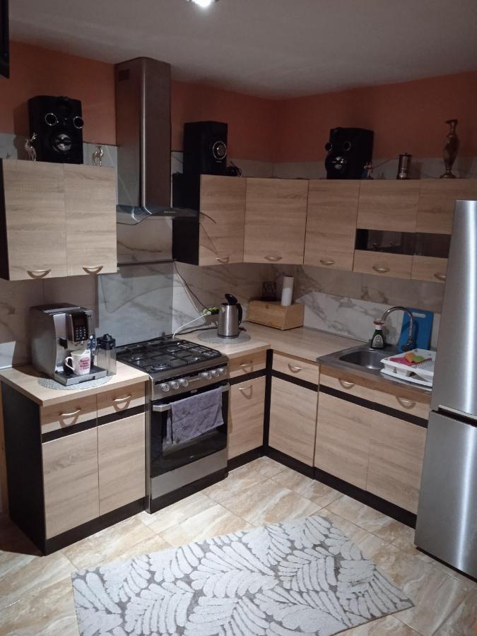 Amico Apartment Gron Bagian luar foto